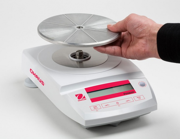 Весы Pioneer в разобранном виде